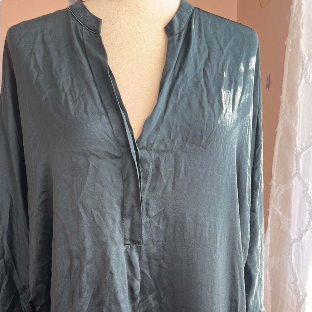 Elegant Dark Green Women's Top